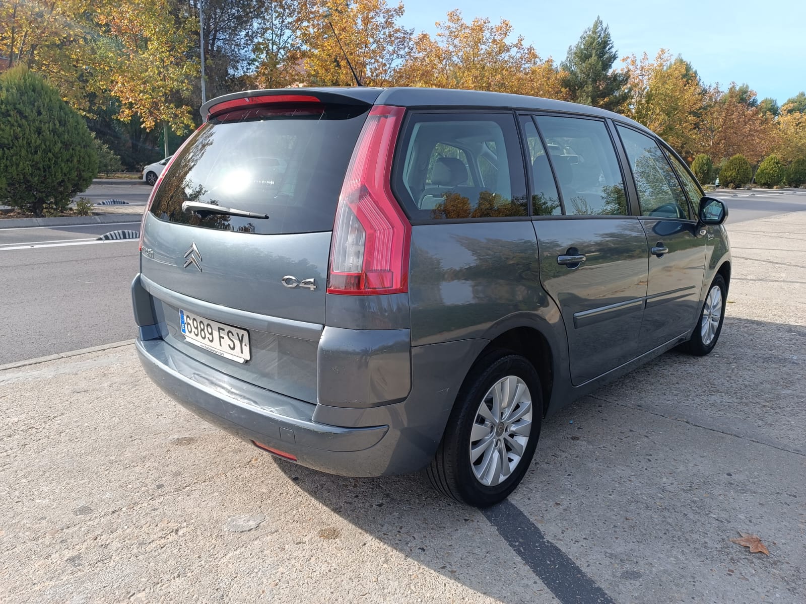 WhatsApp Image 2025-11-22 at 14.51.48