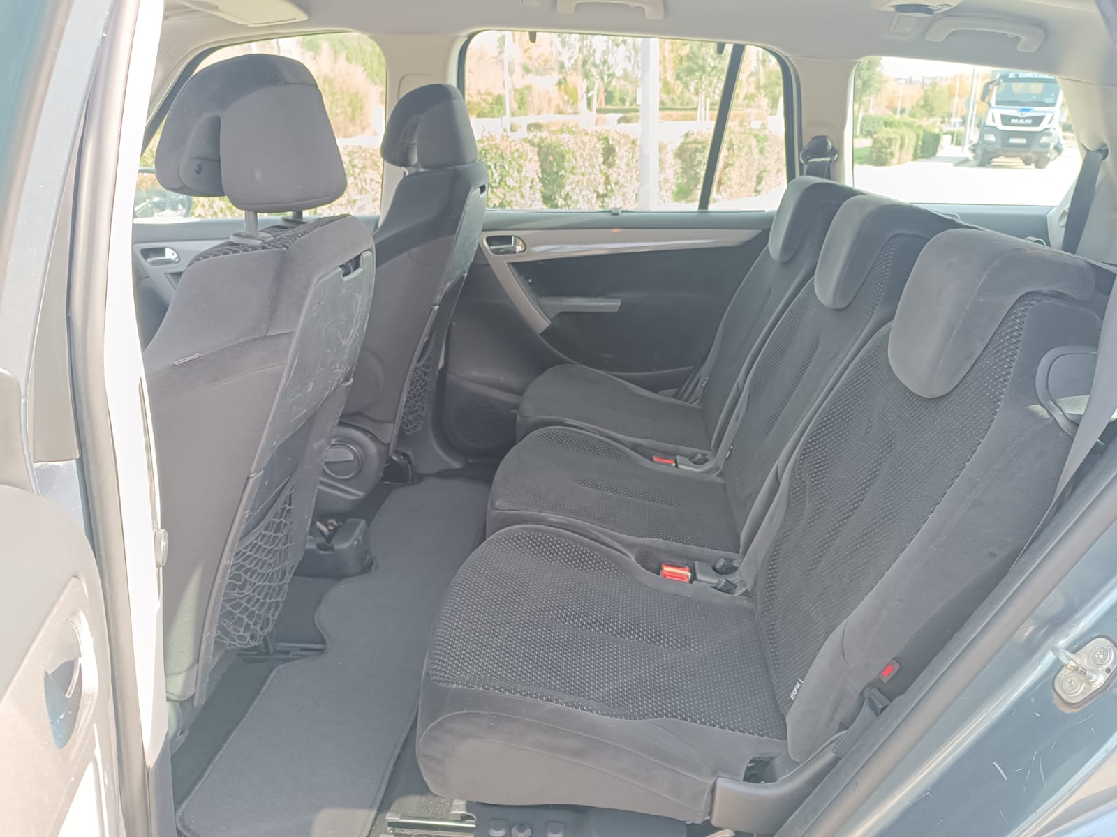 WhatsApp Image 2025-11-22 at 14.51.50 (2)